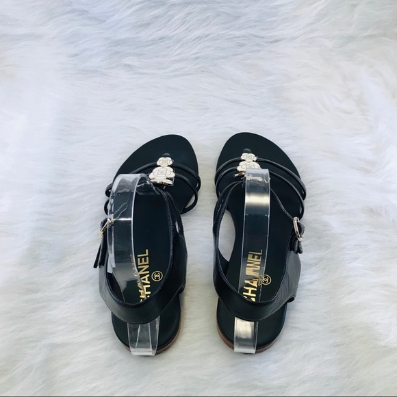 CHANEL Camellia Leather Thong Sandals Black - Picture 4 of 8